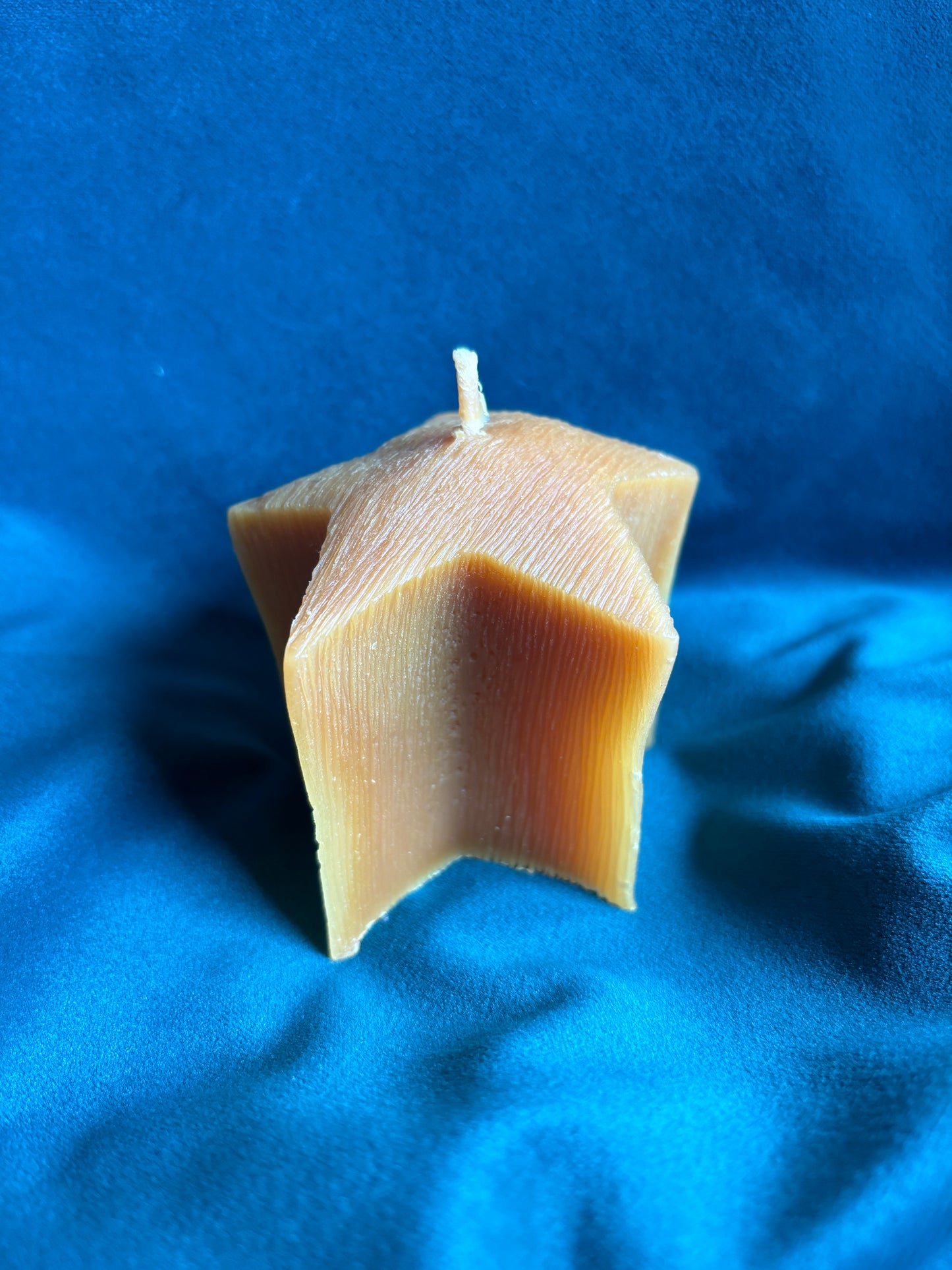 Star beeswax candle